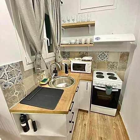 Comfortable Apartment In The City Center Athén Kültér fotó