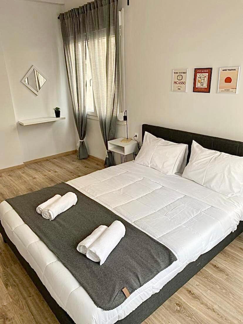 Comfortable Apartment In The City Center Athén Kültér fotó