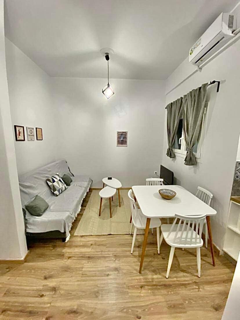 Comfortable Apartment In The City Center Athén Kültér fotó